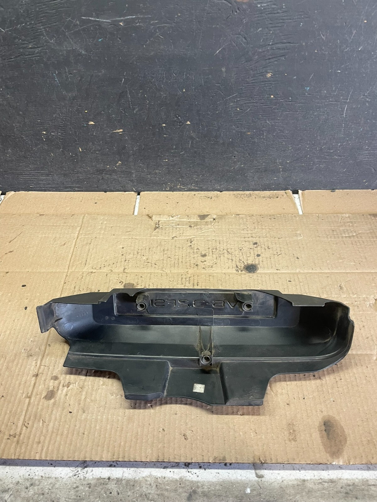 2008 to 2008 Audi A6 3.2L Engine Motor Cover M2750 PS5