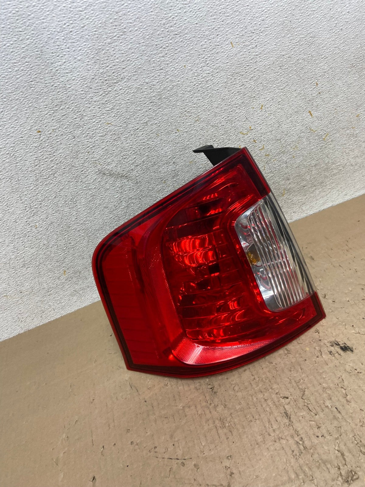 2011 2012 2013 2014 Ford Edge Tail Light Left Driver Lh Side AI2542 LK2
