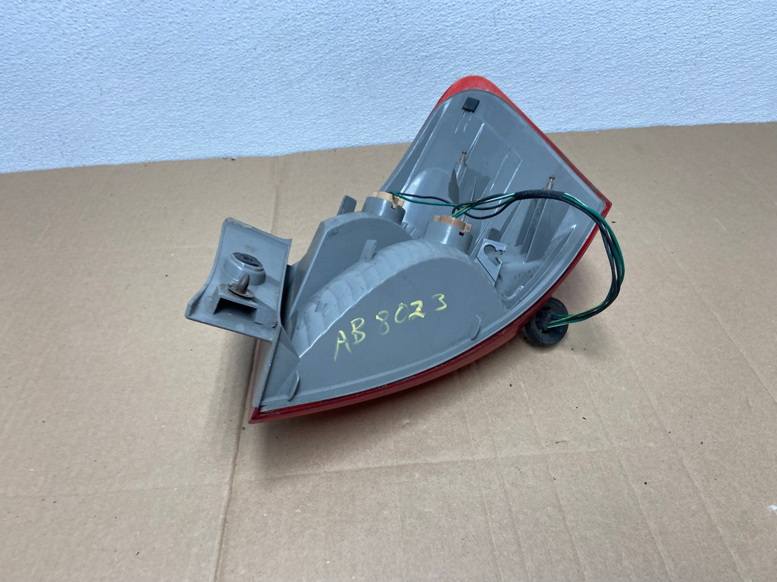2008 to 2015 Nissan Rogue Left Driver Lh Side Tail Light OEM AB8023 LK5