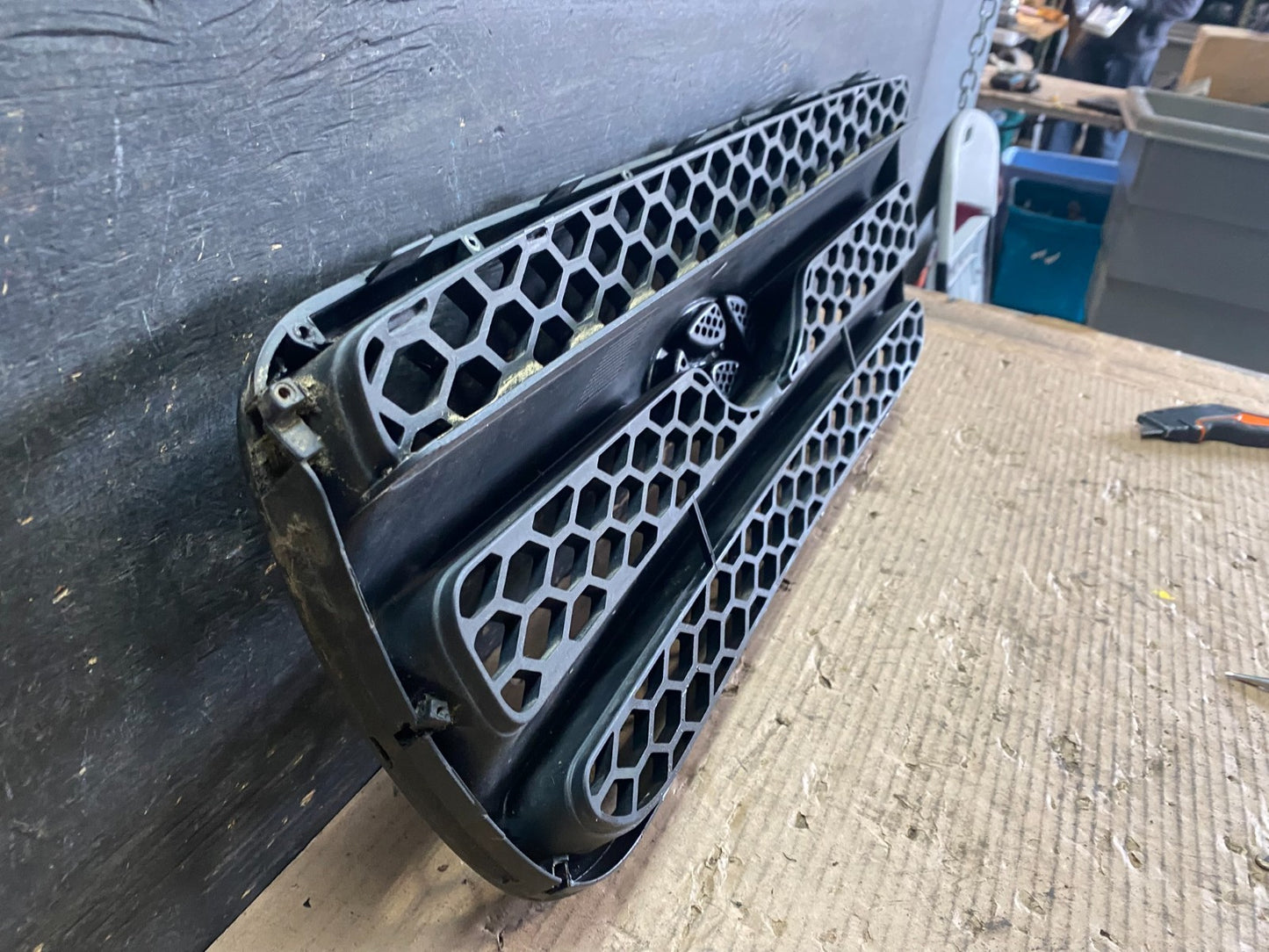 2007 to 2009 Hyundai Santa Fe Front Upper Grill Grille OEM S5781 DG5