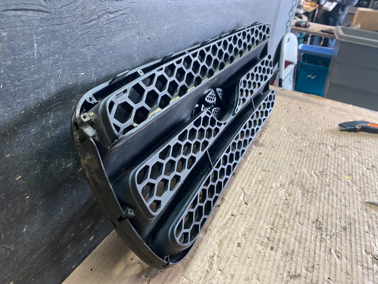 2007 to 2009 Hyundai Santa Fe Front Upper Grill Grille OEM S5781 DG5