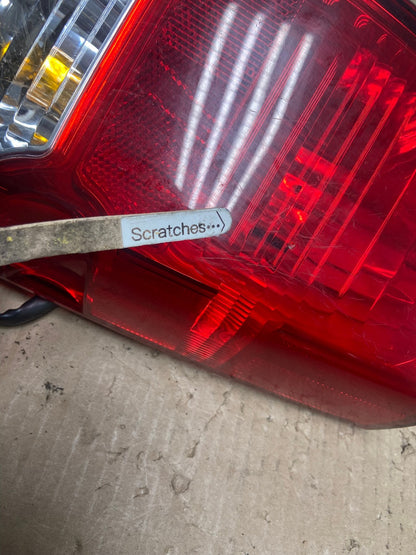 2005 to 2012 Nissan Pathfinder Right Passenger RH Side Tail Light AF7132 LK3