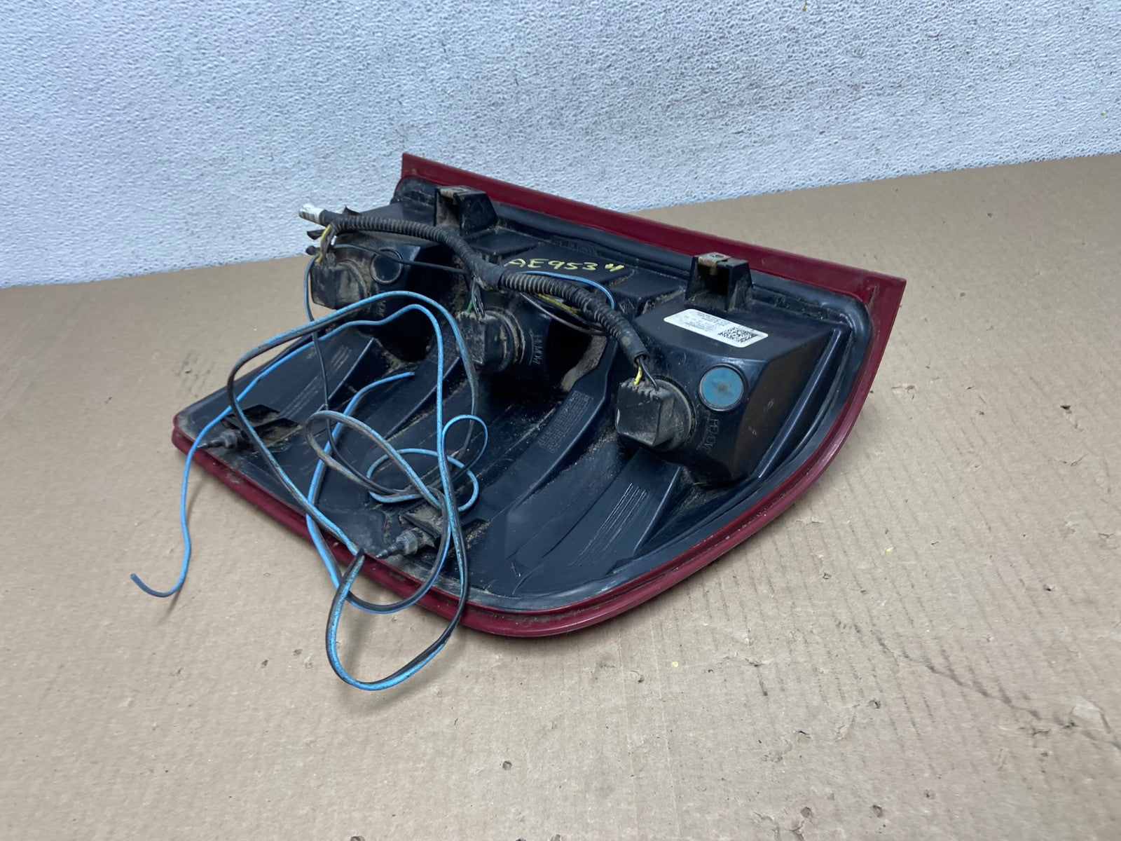 2007 to 2013 Chevrolet Silverado Left Driver LH Side Tail Light AE9534 LK5