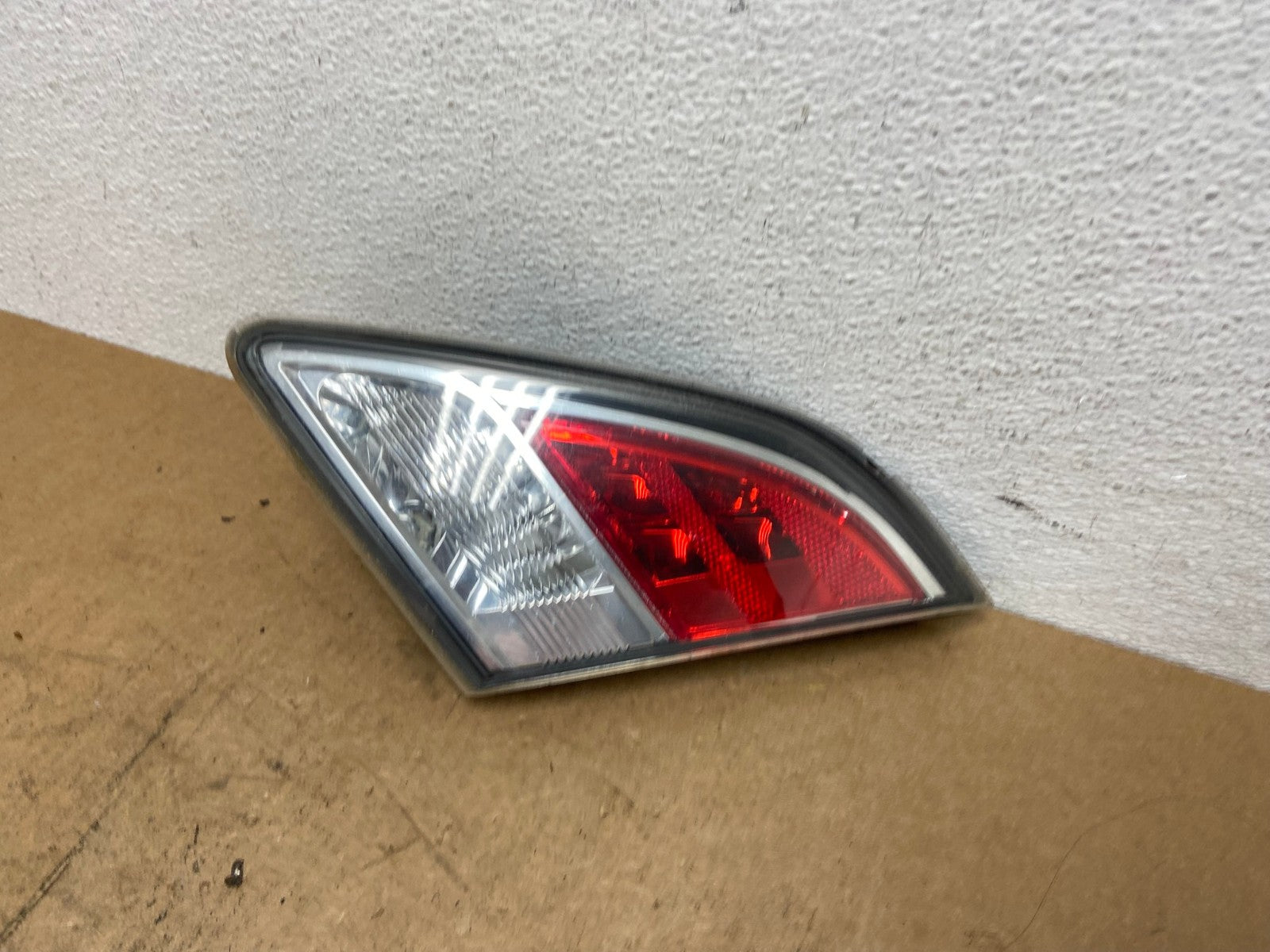 2009 - 2013 Mazda 6 Right Passenger RH Inner Tail Light Oem AC3385 LK1