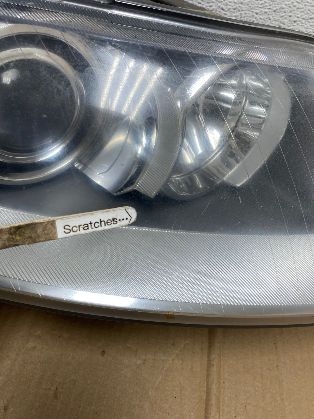 2005 to 2008 Audi A6 Right Passenger Side Headlight Xenon HID AE8964 LK3