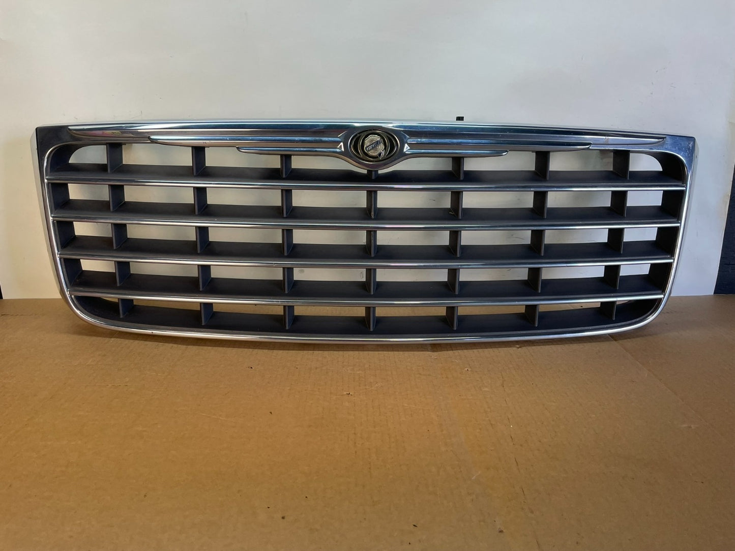 2007 2008 2009 Chrysler Aspen Front Radiator Upper Grill Grille ag9875 DG0