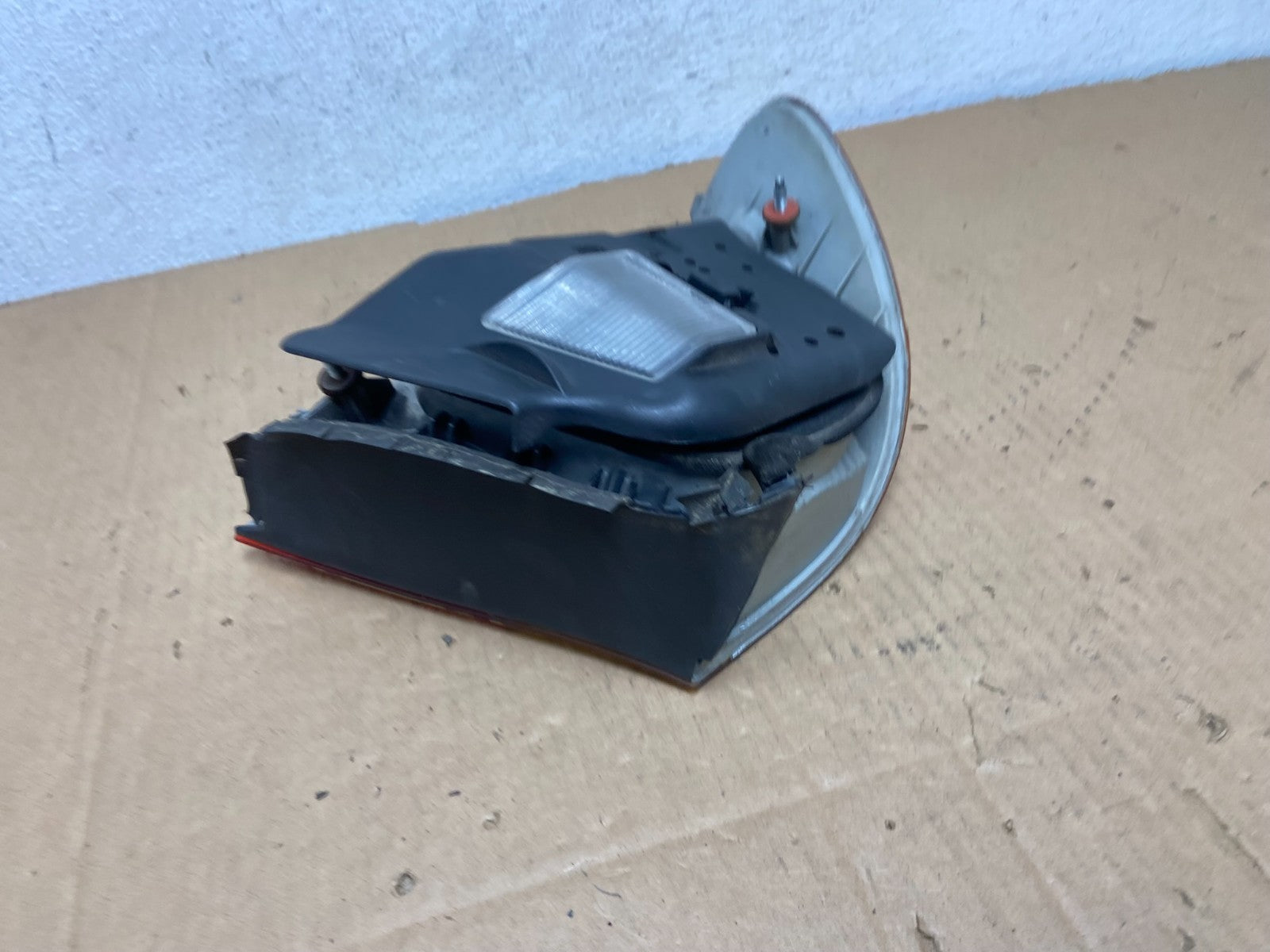 1999-2001 Bmw E46 325i 328i 330i Coupe Right Passenger Tail Light AD0979 DW3