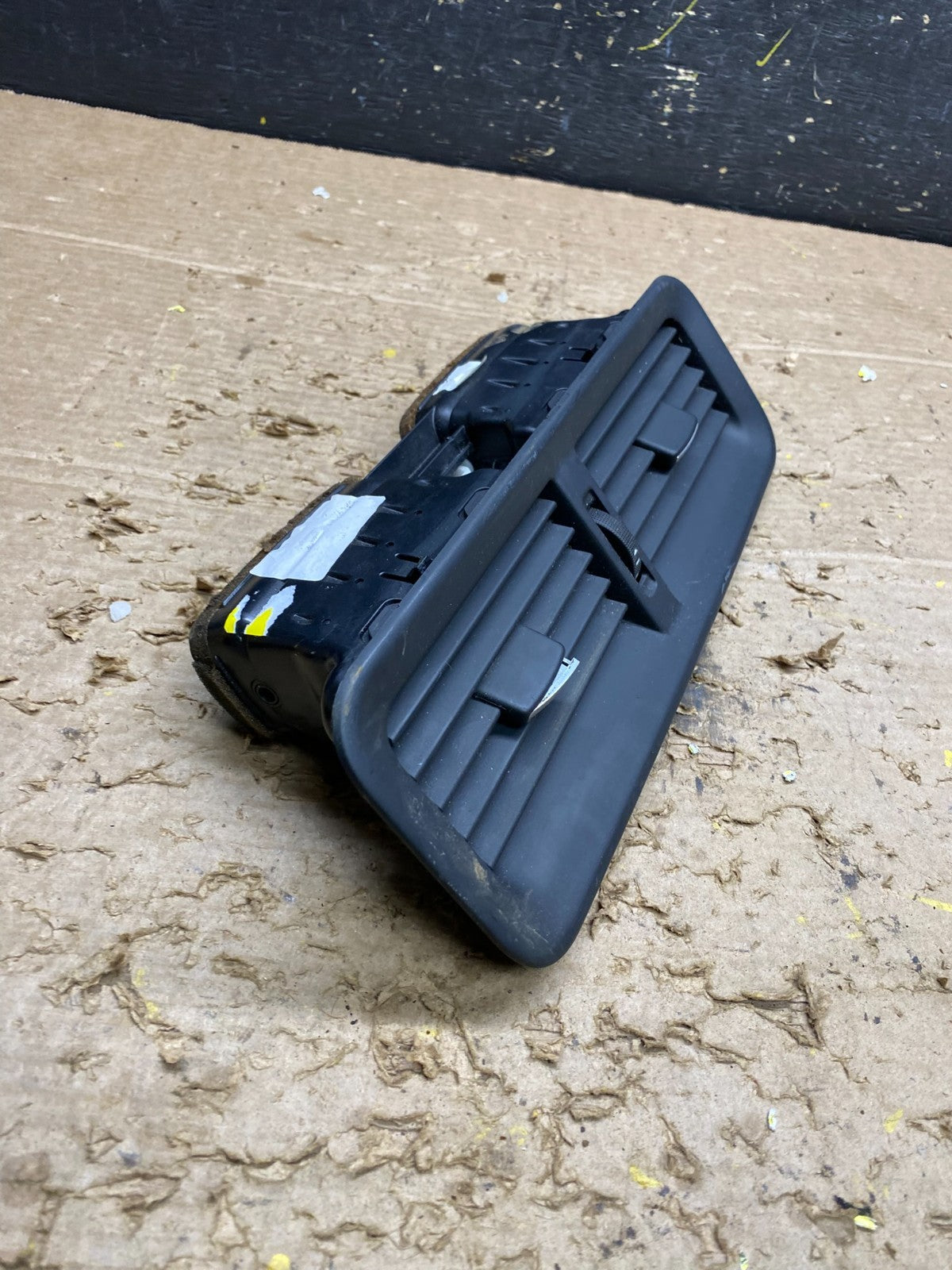 2007 - 2012 Range Rover Front Upper Center Dashboard Heater AC Air Vent x1642 DG1