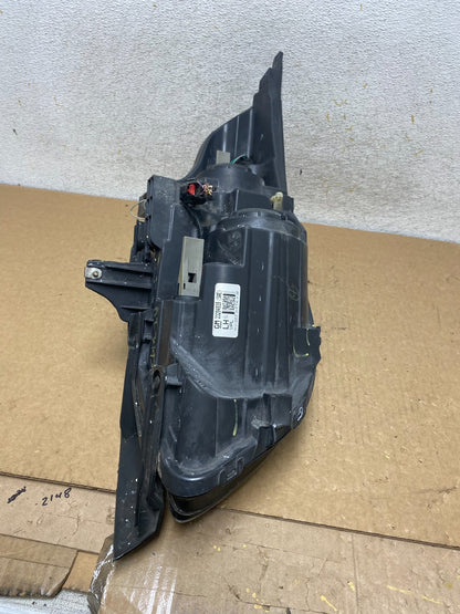 2013 2014 2015 Chevrolet Malibu Headlight Projector Left Driver Side AI3493 DW12