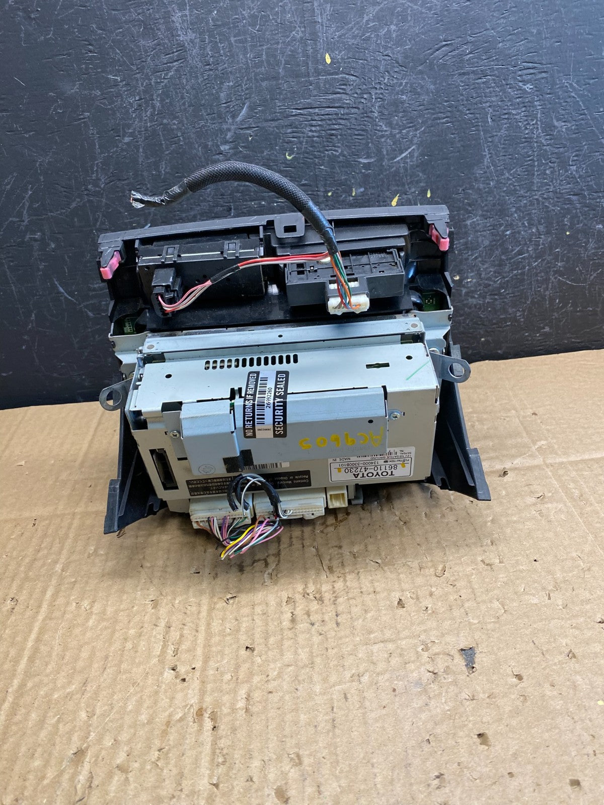 2006 to 2009 Toyota Prius Radio Stereo Receiver Screen Display AC9605 DG3