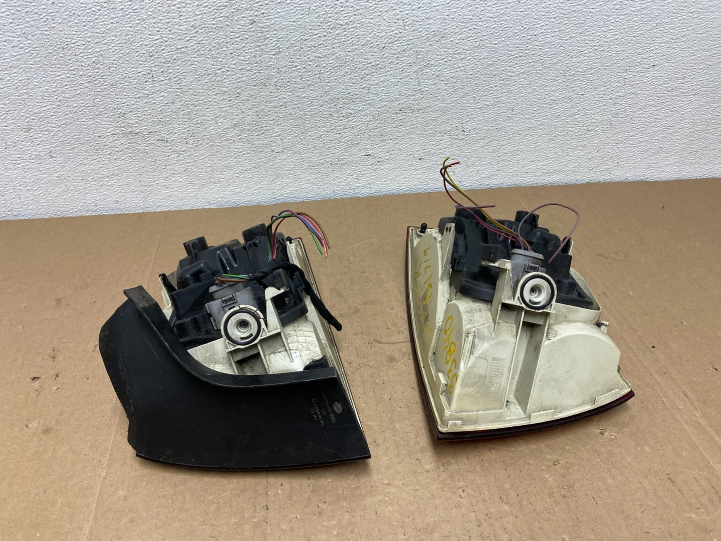 2006 2007 2008 Audi A4 Sedan Left+Right Side Tail Lights AC5696 DW7