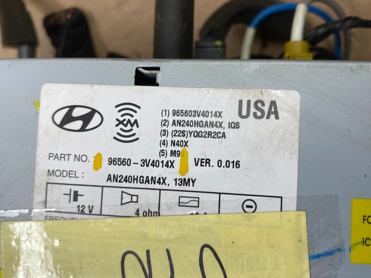 2012-2013 Hyundai Azera Am Fm Cd Player Radio Receiver Oem  T4537 DG5