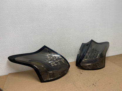2015 to 2018 Ford Focus 4Dr Hatchback Right + Left Side Tail Lights AF47052