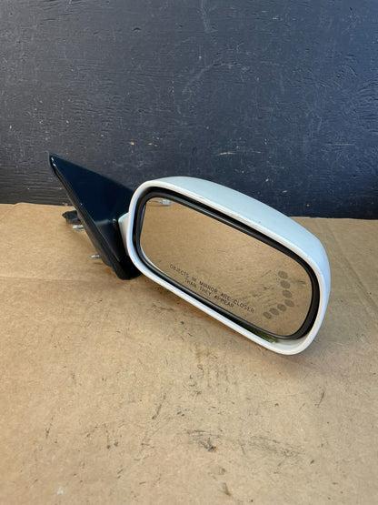 2006 to 2009 Buick Lucerne Right Passenger Side View Door Mirror AE1051 DG2