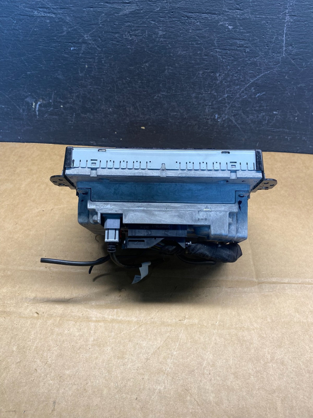 2014 to 2017 Jeep Cherokee Media Satellite Radio Screen Display AD7333 DG2