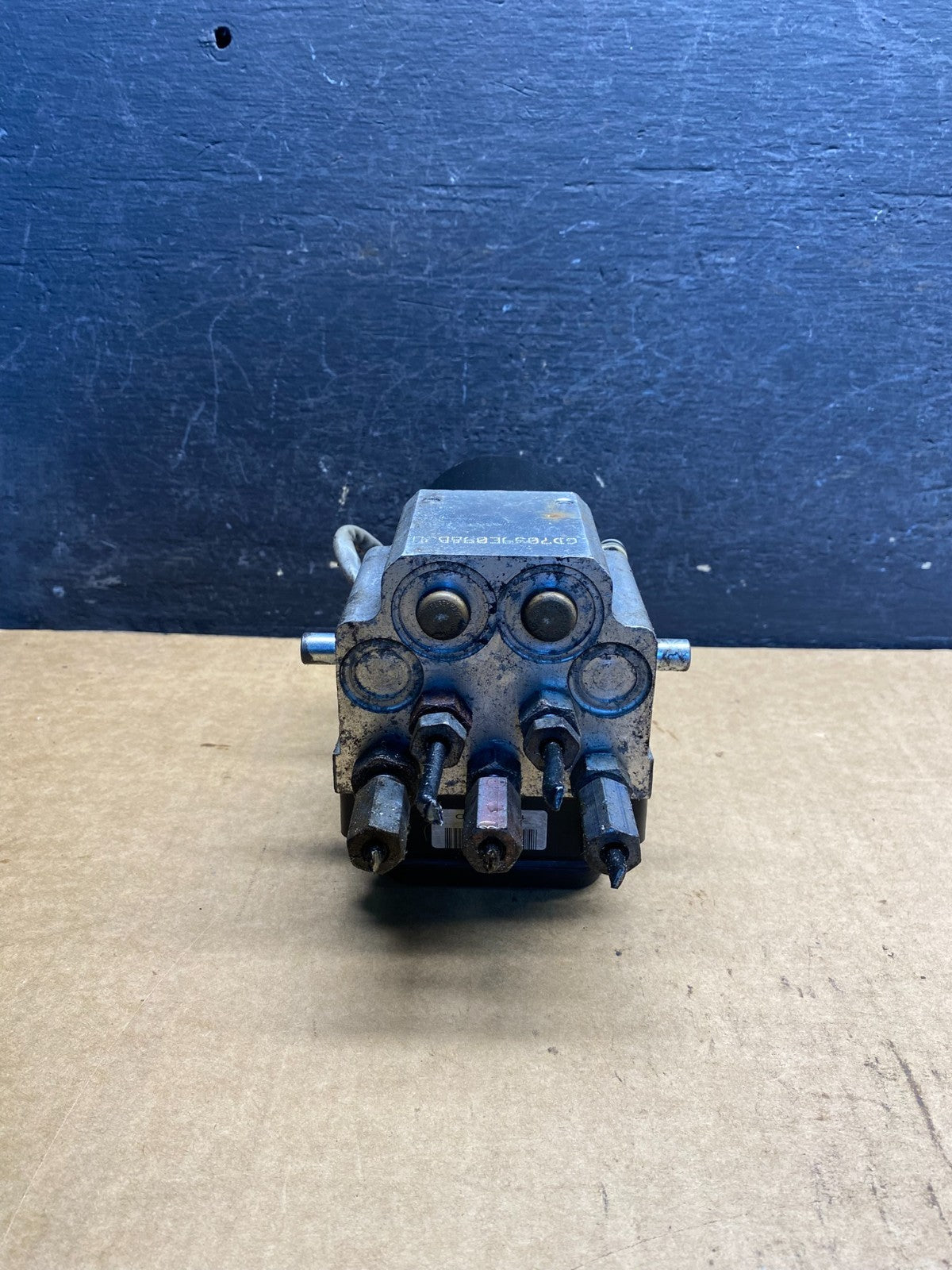 2006 2007 Ford E250 E350 Anti-Lock ABS Antilock Brake Pump AH7224 DW3