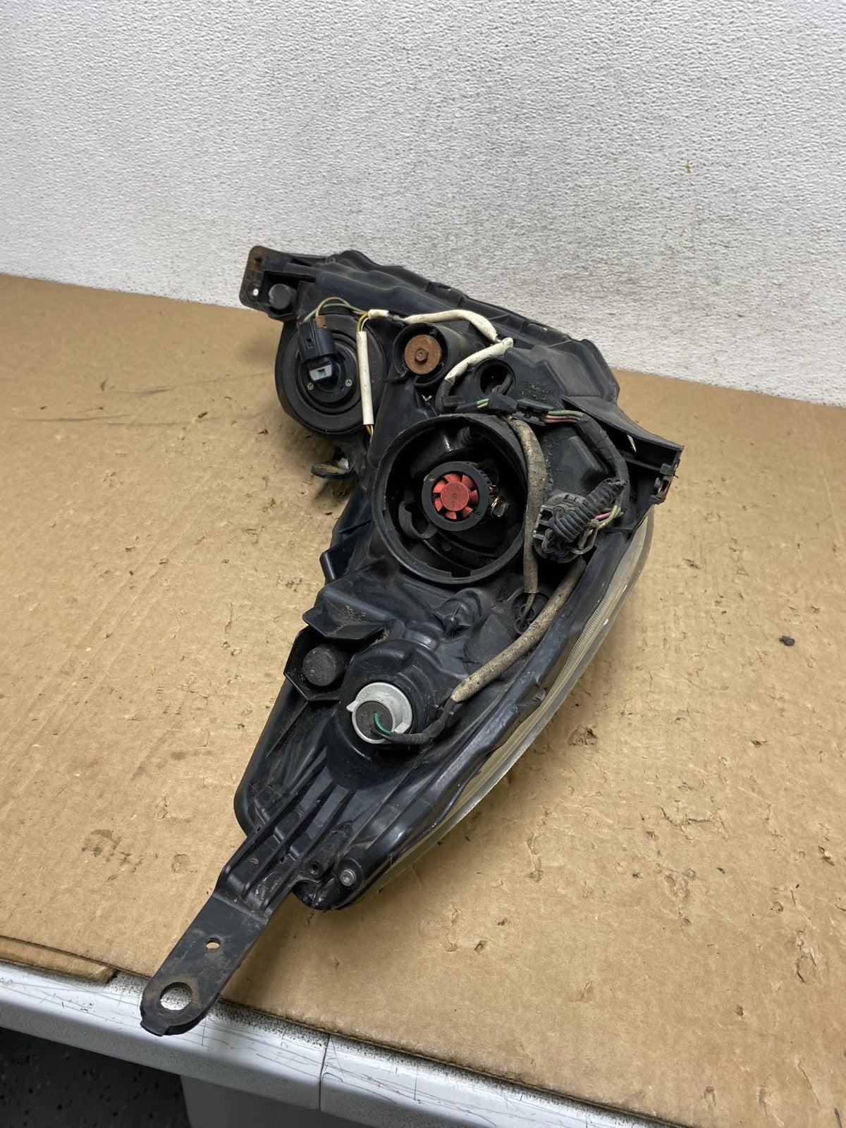 2010 2011 2012 Subaru Legacy Outback Left Driver Halogen Headlight AG1441 DW9