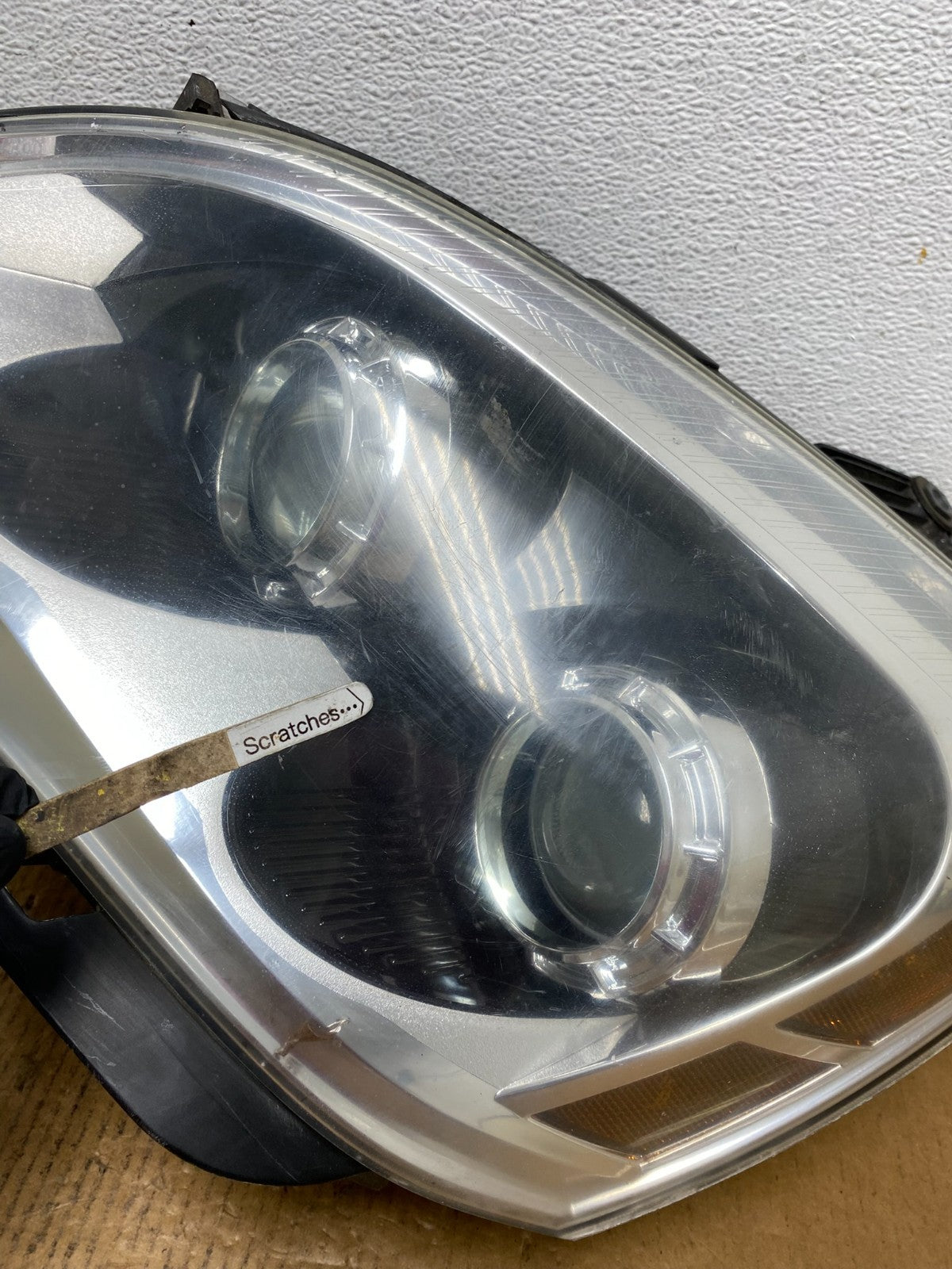 2007 to 2012 Gmc Acadia Halogen Headlight Left Driver LH Side AE0454 DW3