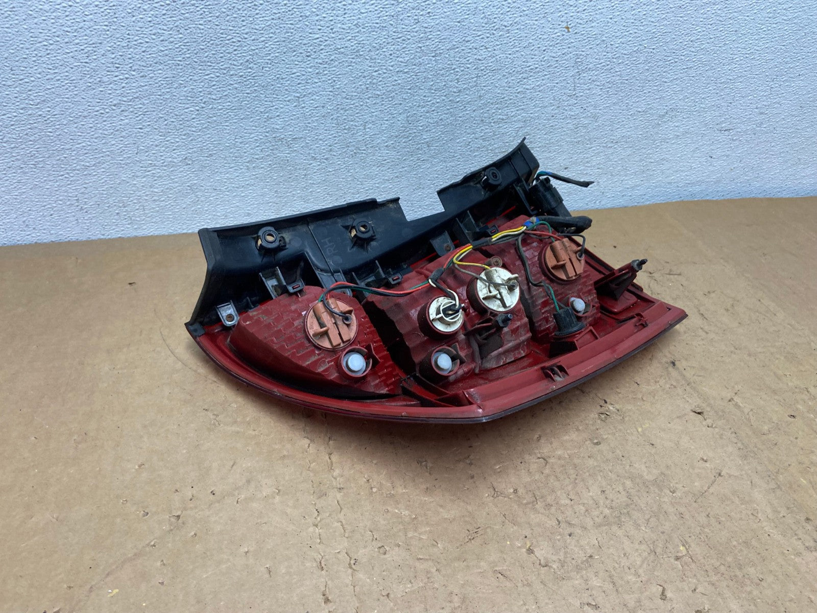 2007 2008 2009 2010 2011 2012 Kia Rondo Right Passenger Tail Light AD0598 LK4