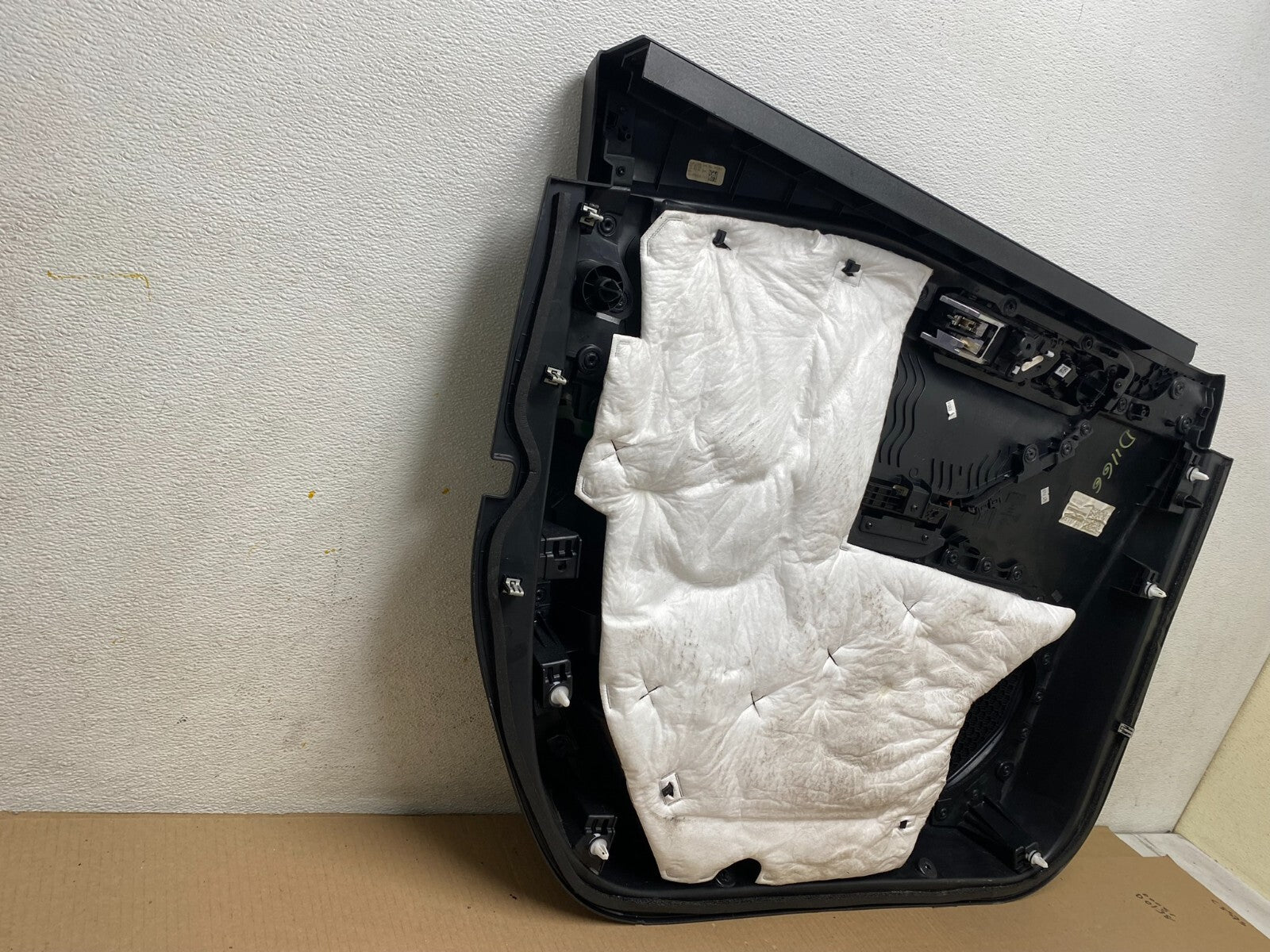 2020 to 2023 Ford Explorer Interceptor Front Right Side Door Panel OEM D11668