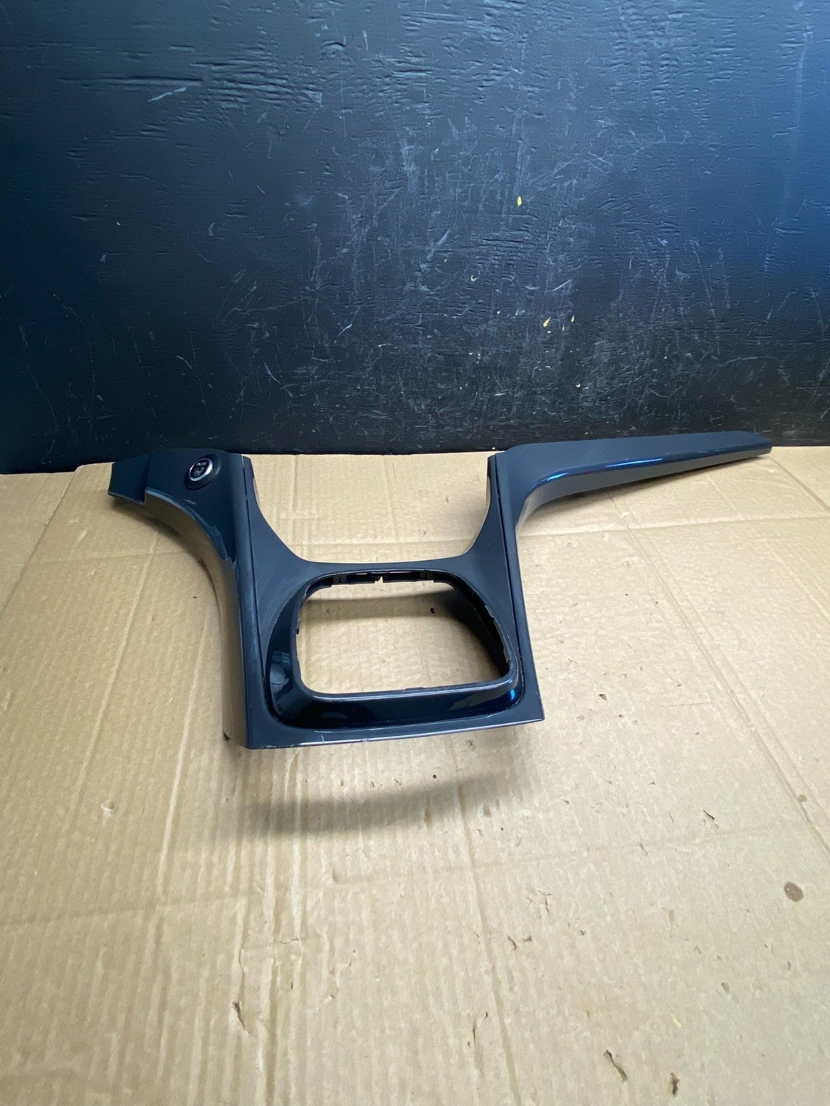 2013-2016 Ford Escape Center Dash Radio Gear Shifter Panel Bezel Trim AC9372 DG0