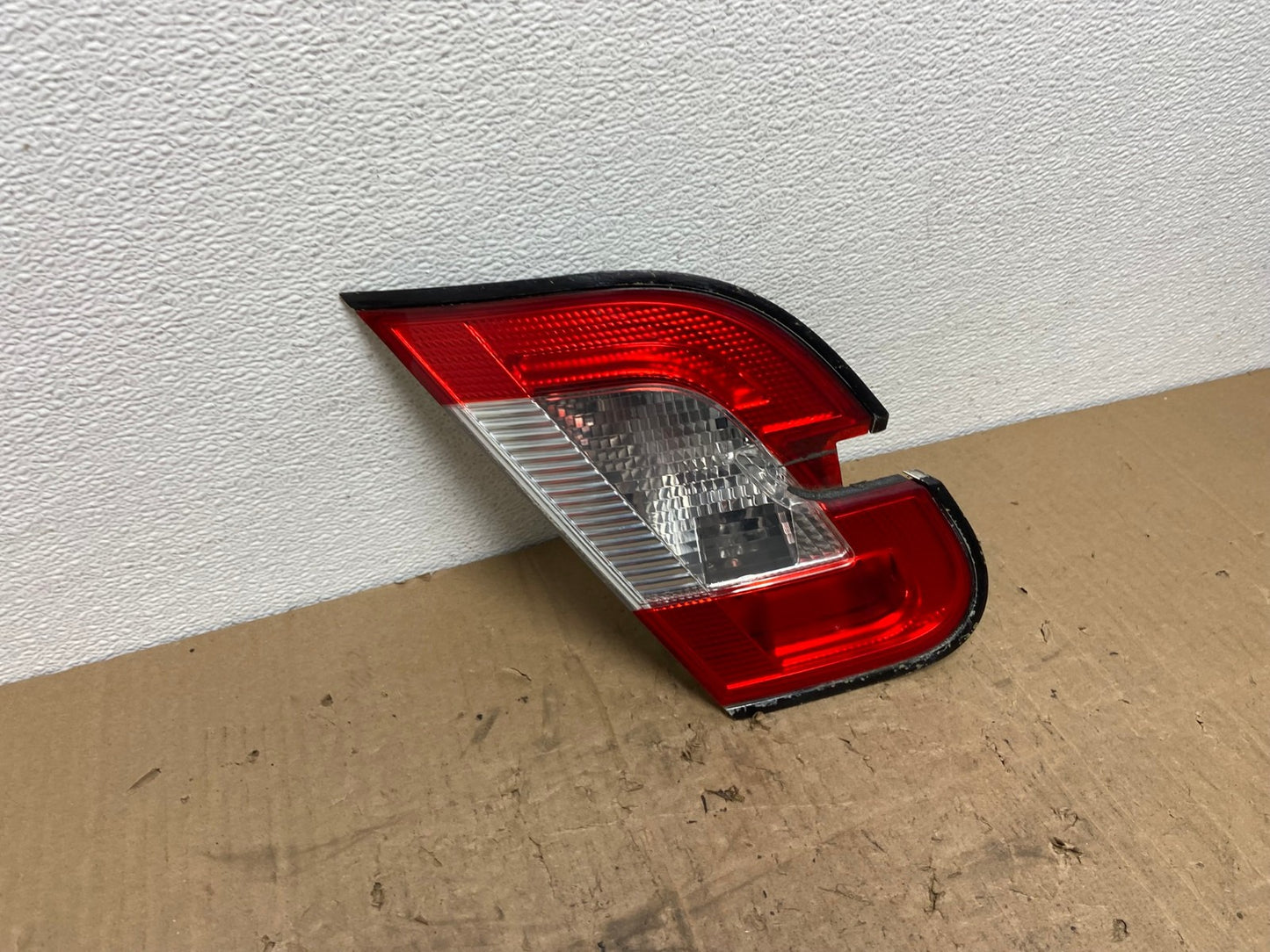 2010 2011 2012 Ford Taurus Left Driver Lh Side Tail Light Inner OEM AC0341 LK2