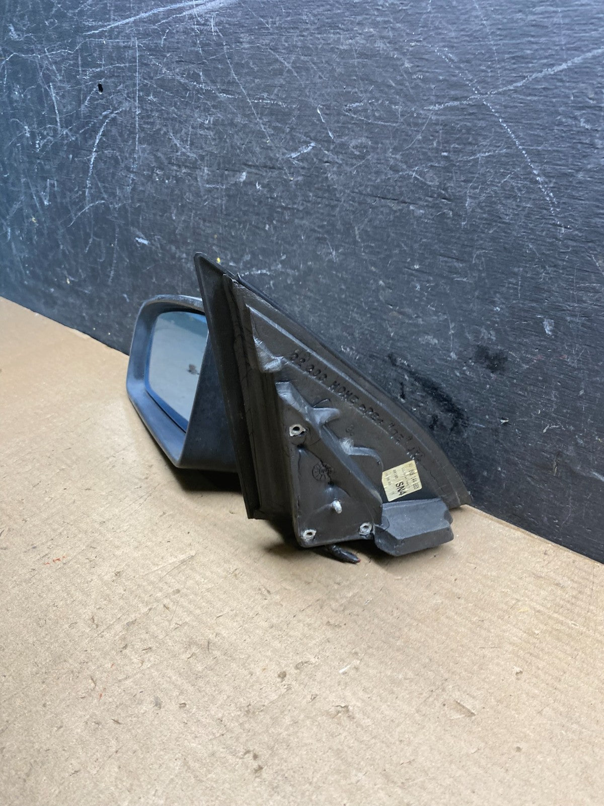 2000 - 2001 Cadillac Catera Left Driver LH Side View Door Mirror Q6066 DG9