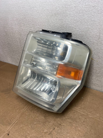 2008-2014 Ford Econoline E150 E250 E350 Left Driver LH Headlight OEM Y5735 DW1