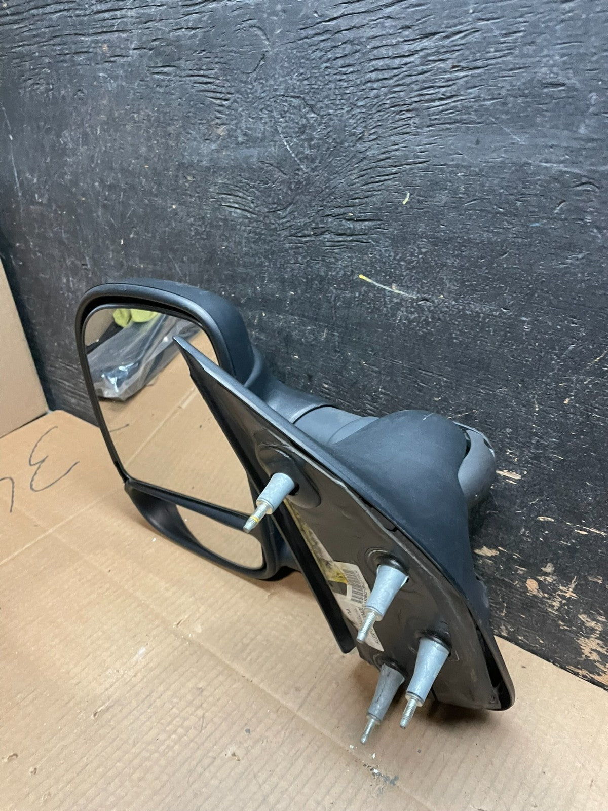 2002 to 2008 Ford Econoline Van E250 Driver Left LH View Door Mirror Y1696 MS8