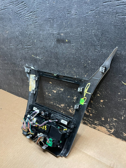 2008 to 2012 Chevrolet Traverse Climate Control Unit Heater Ac Panel  AA8996  DG10