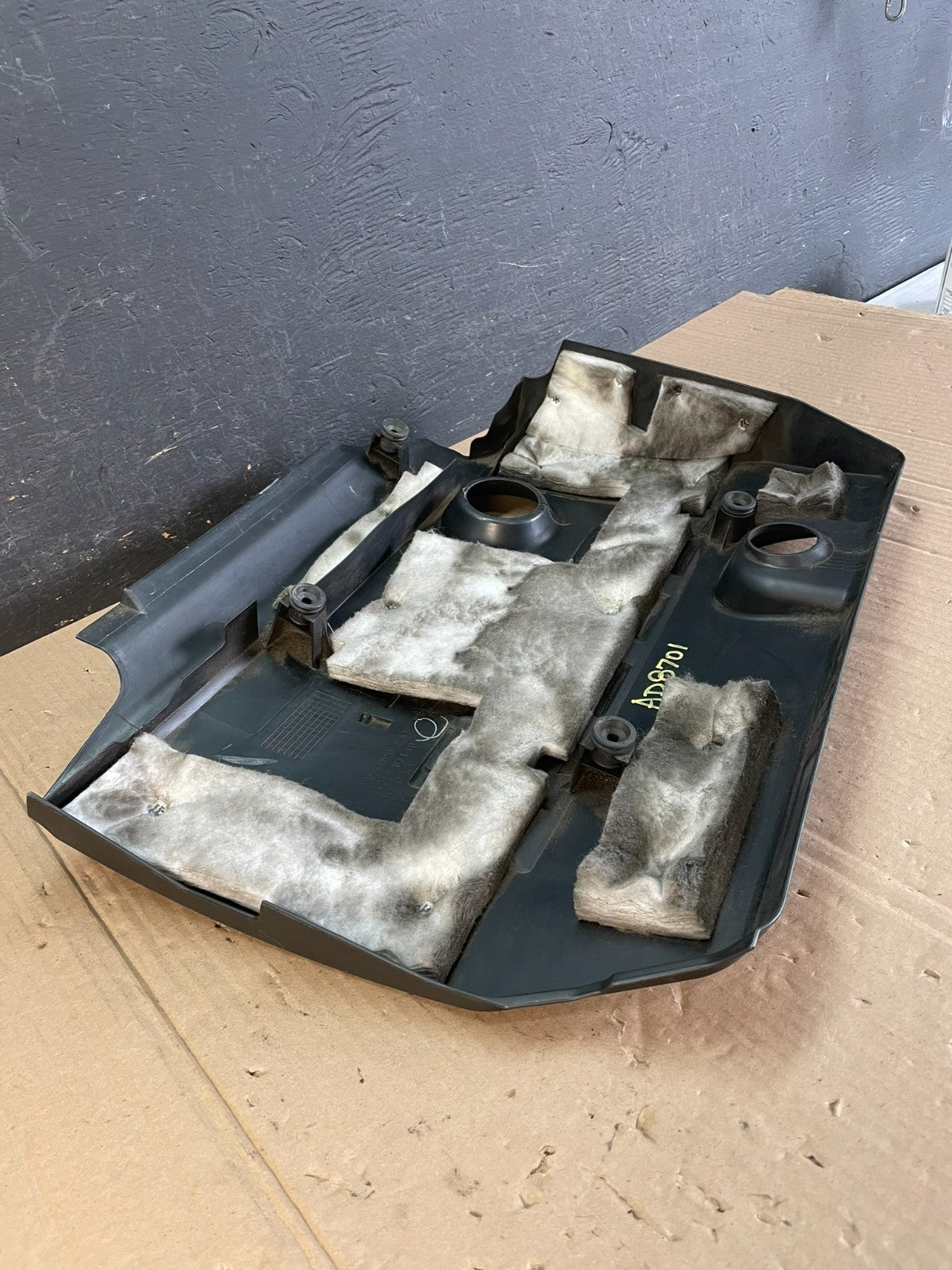 2014 to 2019 Toyota Corolla VVT-I Engine Cover Top Trim Panel AD8701 DG3