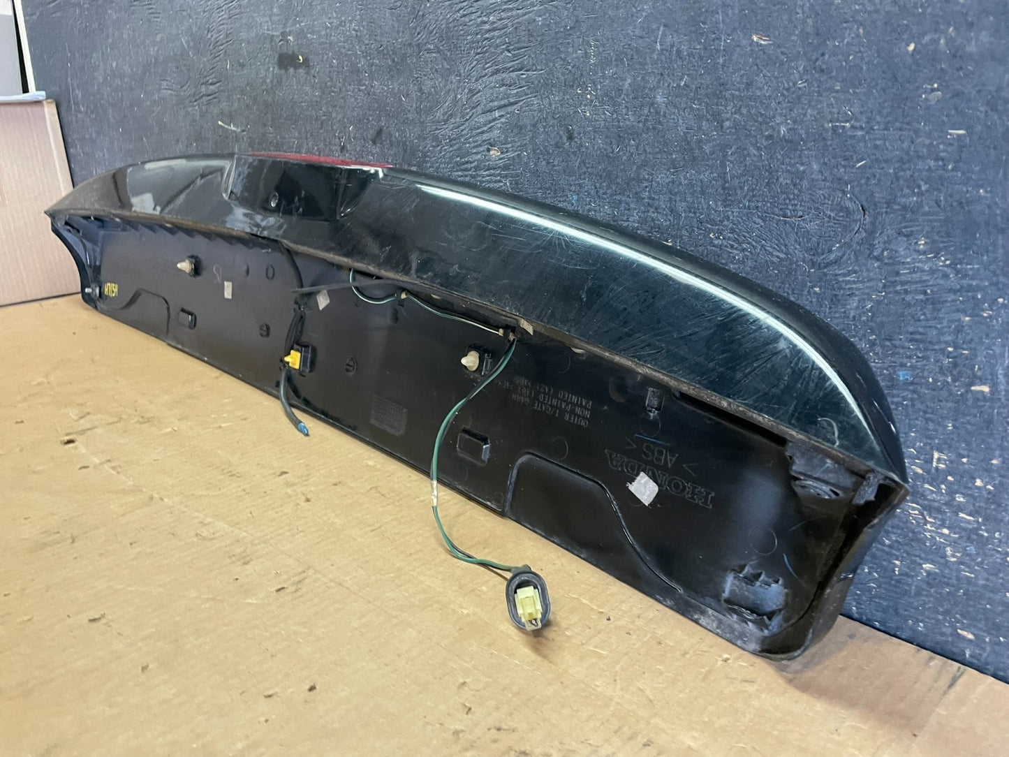2005 2006 2007 Honda Odyssey Rear Trunk Spoiler Gate Oem AA2296 DG10