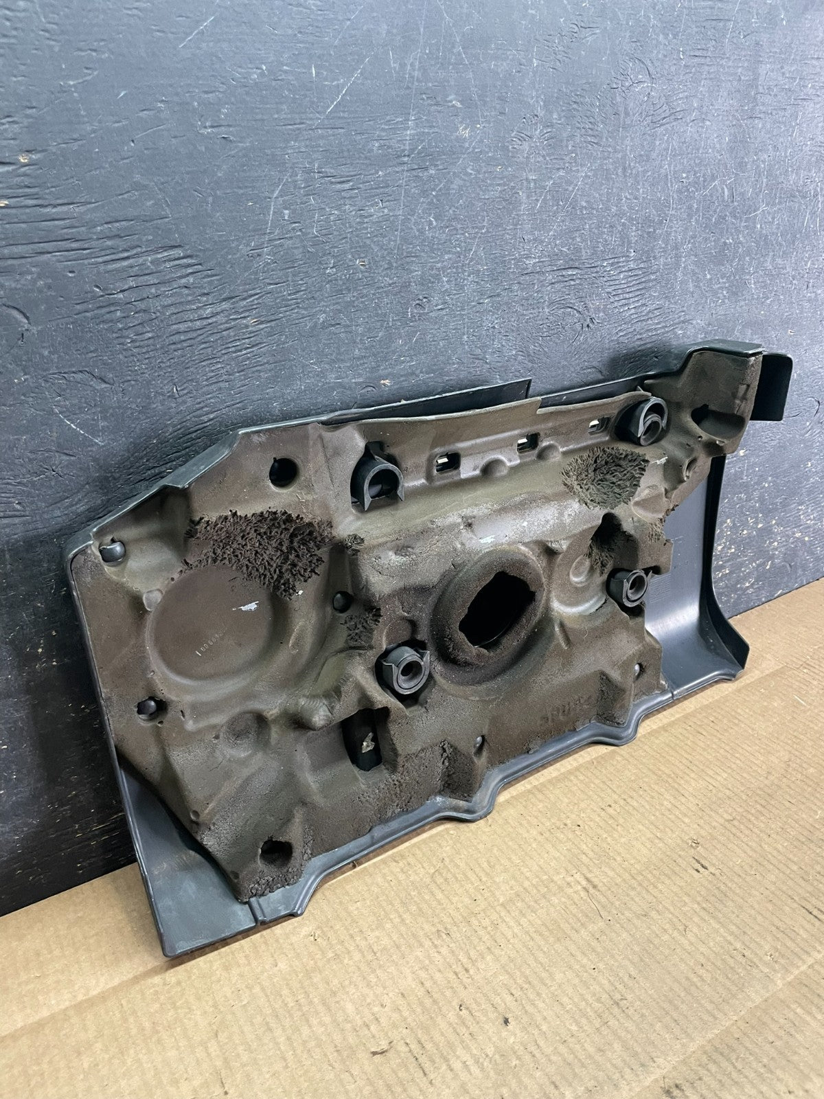 2007 to 2014 Volvo XC90 3.2L Upper Top Engine Motor Dust Cover aa9223 DG6