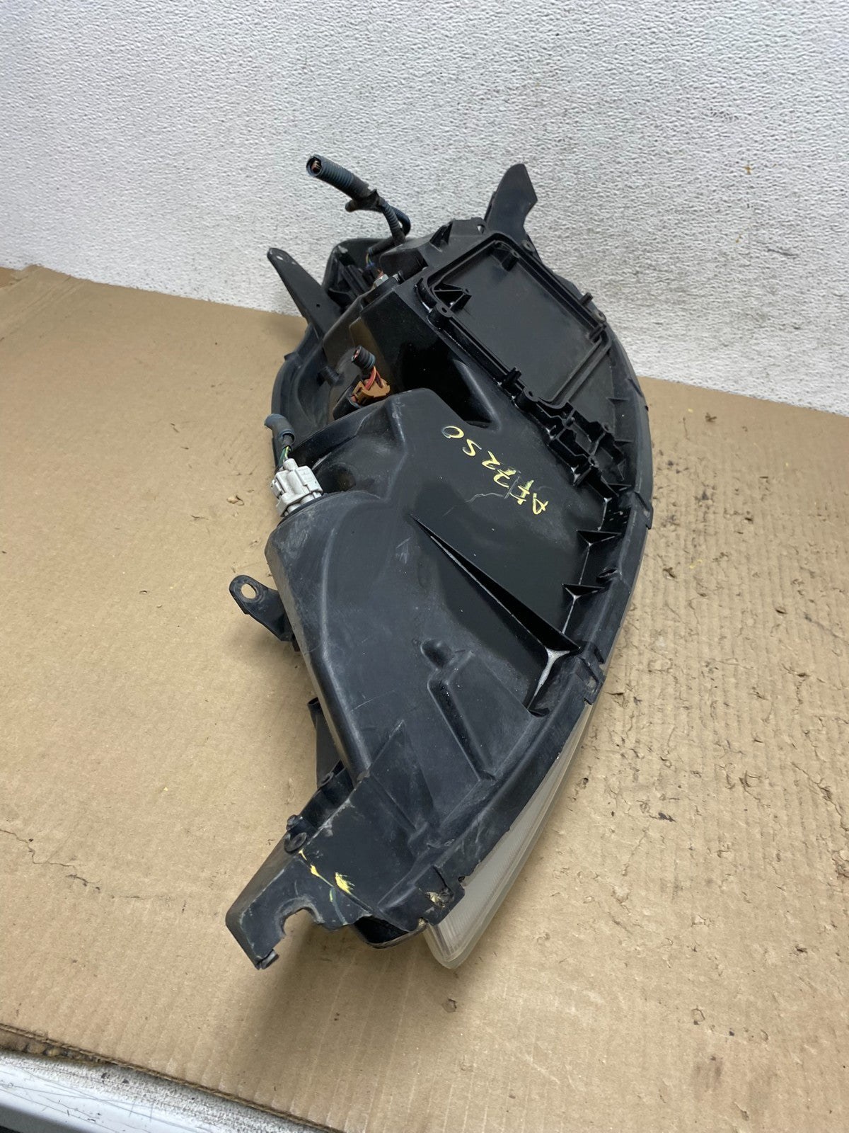 2006 to 2010 Toyota Sienna Right Passenger Rh Side Headlight Halogen AF7250 DW10