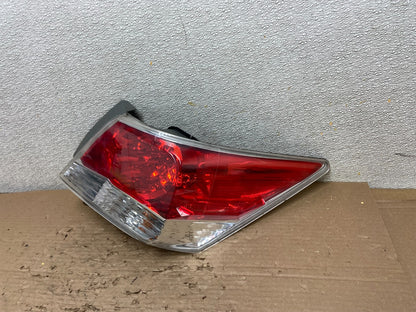 2008 to 2012 Honda Accord Sedan Tail light Right Passenger RH Side AB1669 DW1