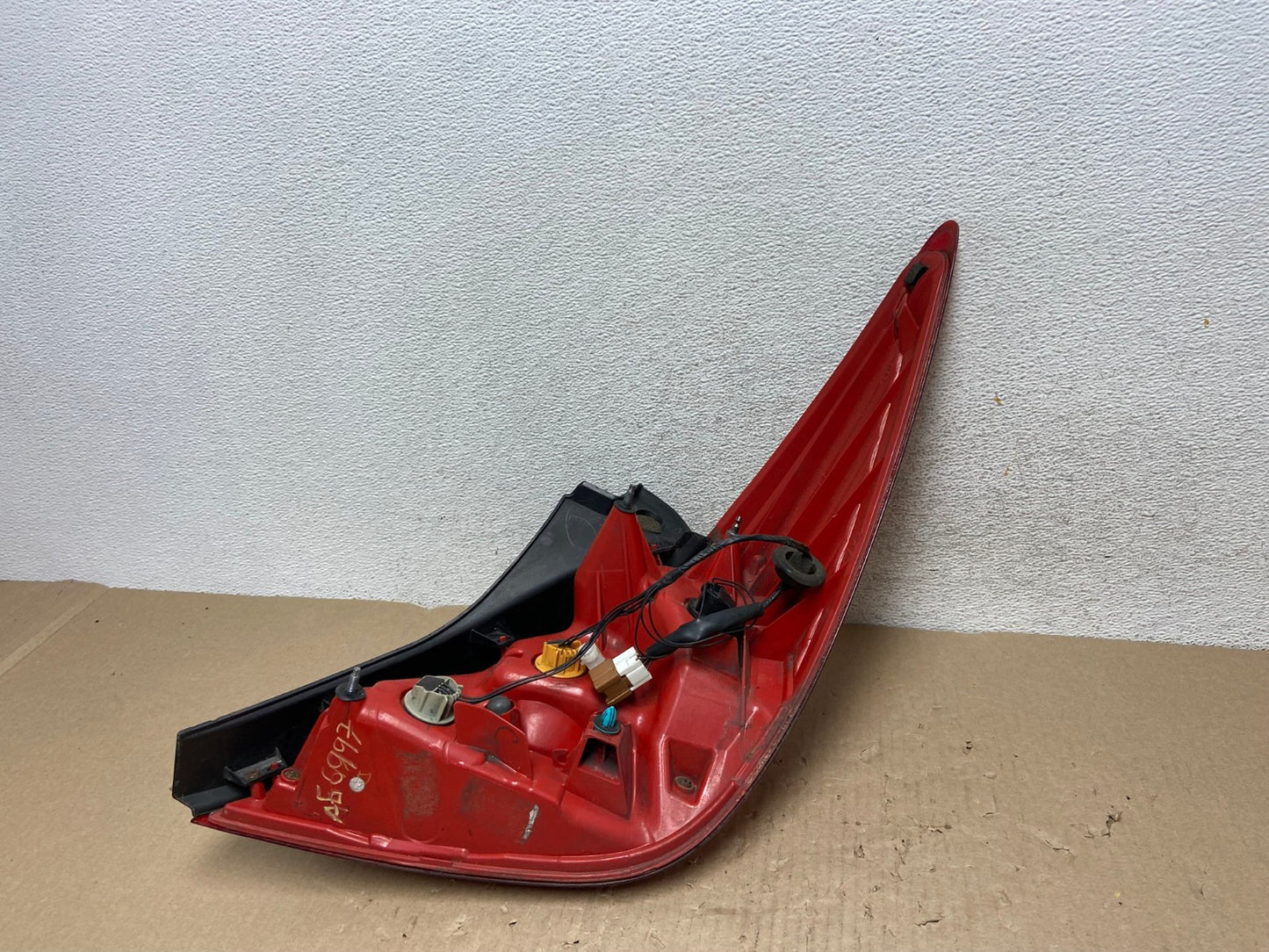 2007 - 2012 Nissan Versa Hatchback Left Driver Side Lh Tail Light AG6997 LK8