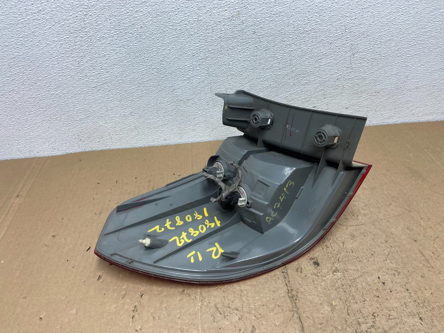 2005 2006 2007 Honda Odyssey Right Passenger RH Side Tail Light AC7413 DW5