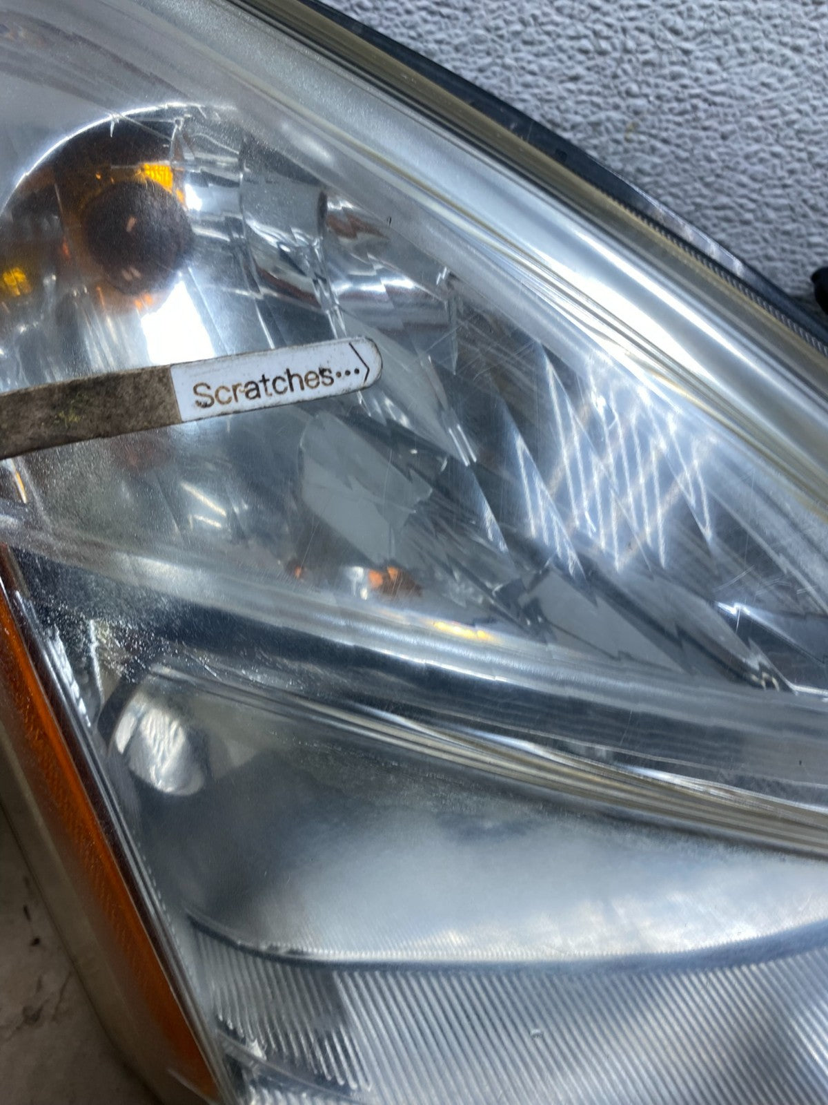 2009-2013 Nissan Rogue Right Passenger Xenon HID Headlight AG6754 DW3