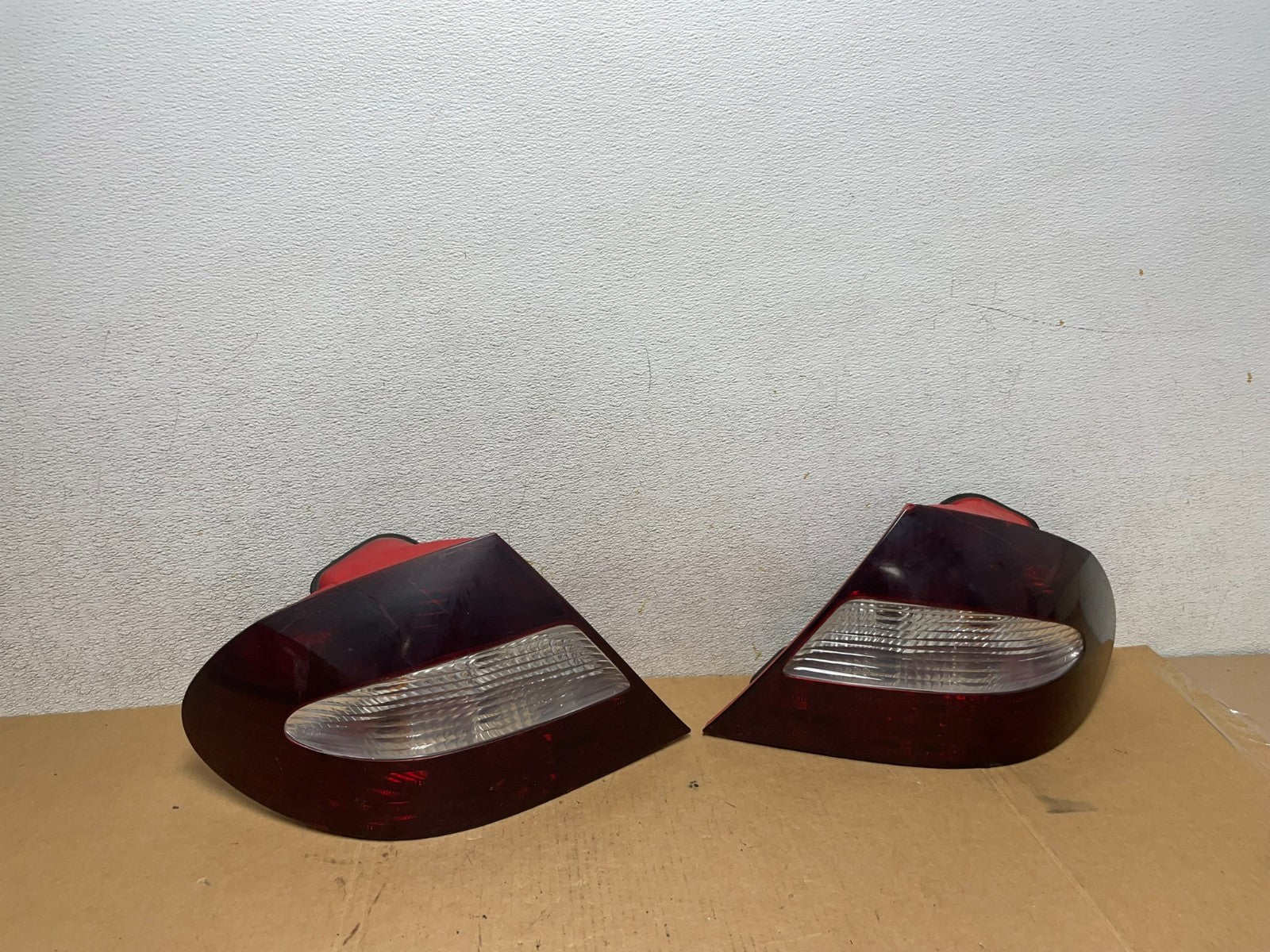 2006-2009 Mercedes Clk-Class Left+Right Side Tail Lights OEM Q6635 DW0
