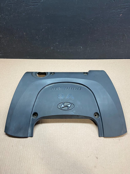 2002 to 2005 Hyundai Sonata 2.4L Engine Trim Cover E8419 PS1