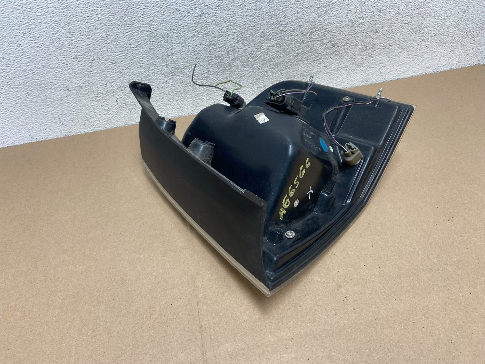 2007 2008 2009 2010 Ford Edge Tail light Left Driver LH Side AG6566 DW5
