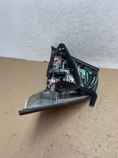 2003-2006 Mercedes-Benz S-Class Tail Light Left Driver Lh Side AG6995 LK8
