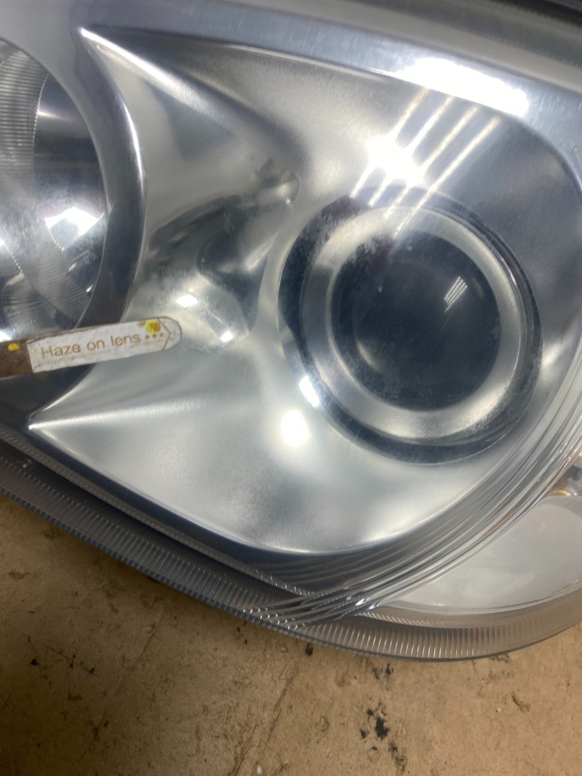 2002 - 2005 Mercedes ML ML350 ML500 Left Driver LH Halogen Headlight X6753 DW4