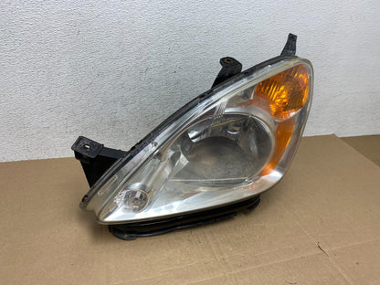 2002 to 2004 Honda Crv Cr-v Left Driver Halogen Headlight AE4908 DW2