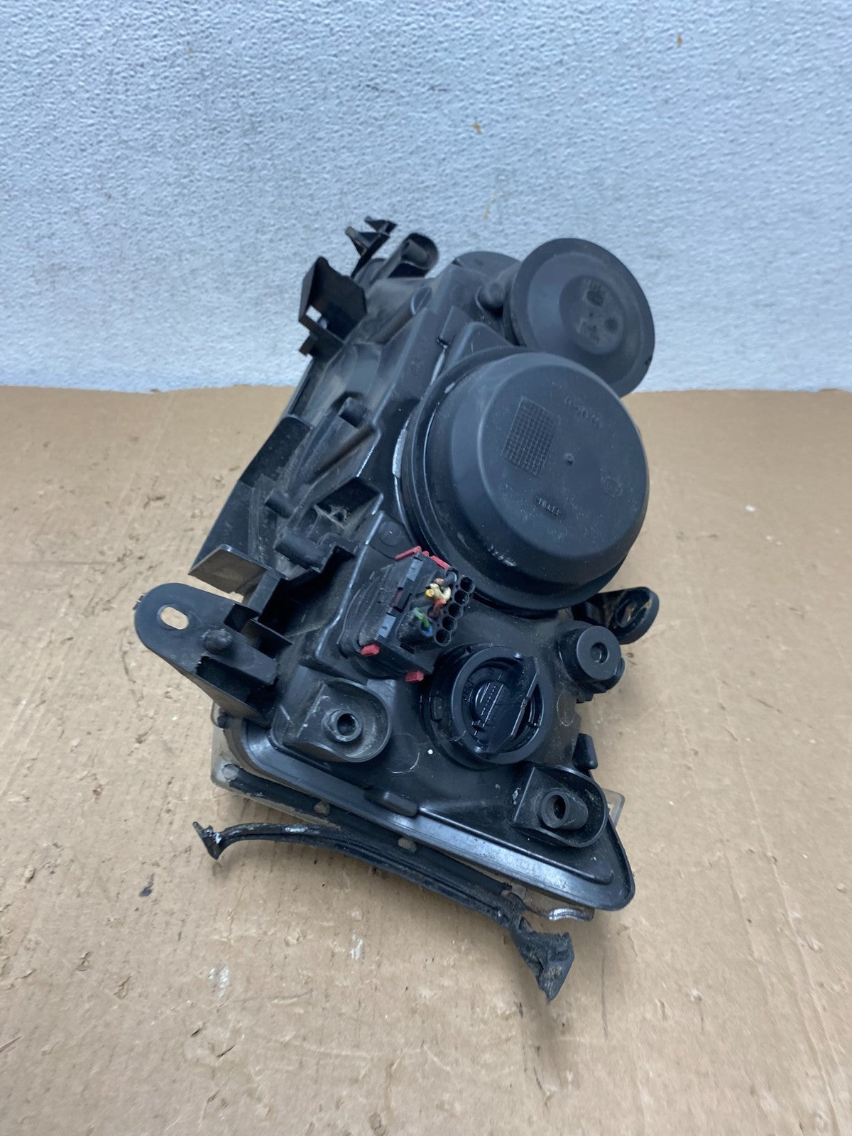 2003 - 2007 Saab 9-3 Right Passenger Headlight Halogen AD8216 DW6