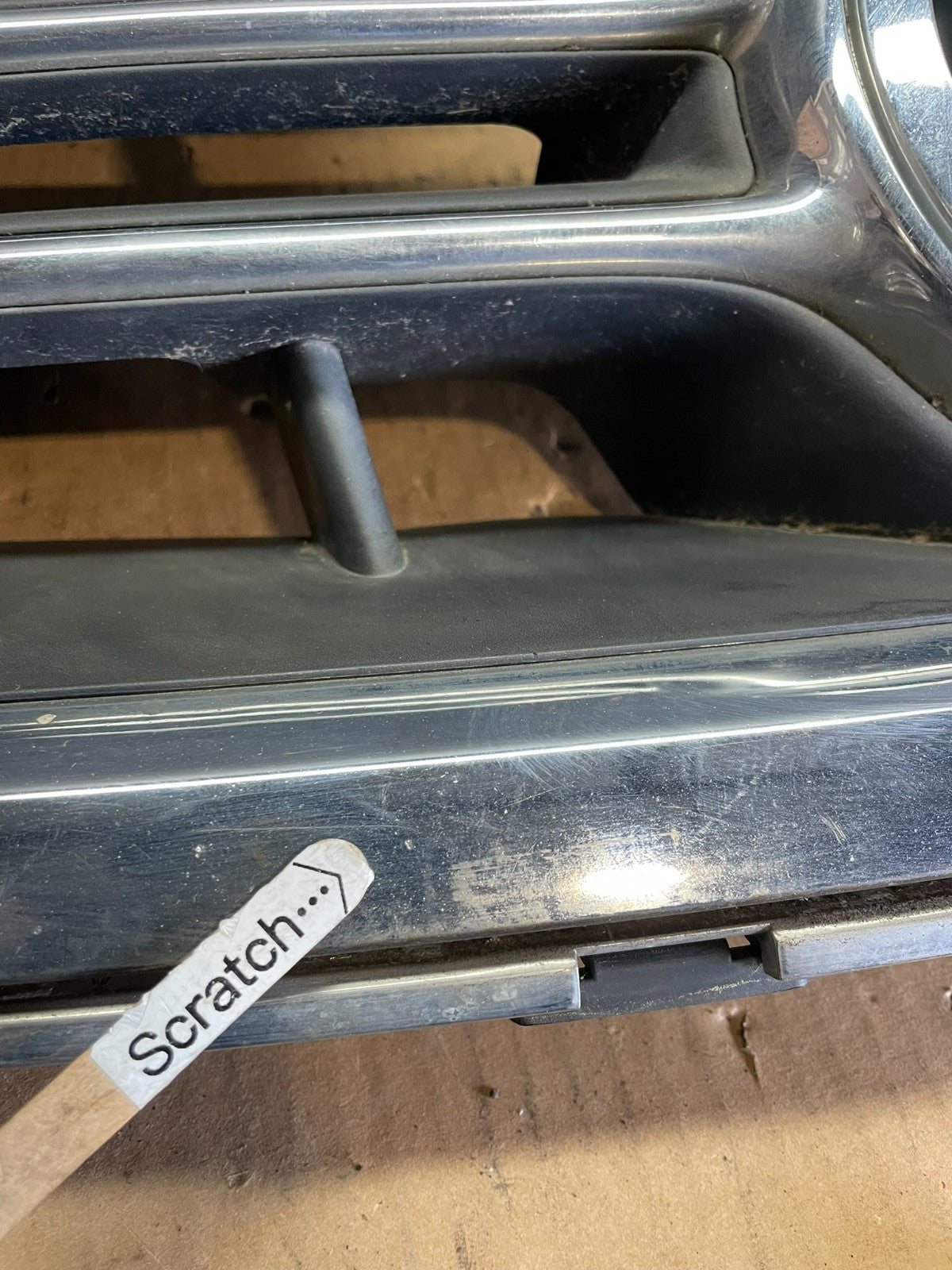 2009 to 2014 Volkswagen Routan Front Upper Grill Grille OEM AA2301 DG3