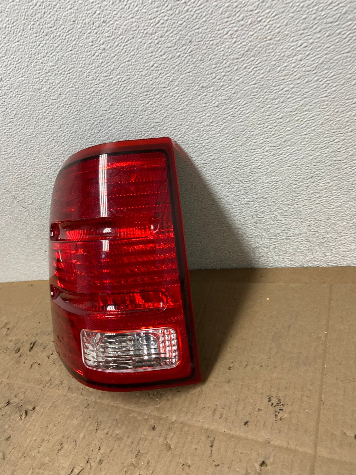 2002 to 2005 Ford Explorer Left Driver Lh Side Tail light TYC AC0216 LK1
