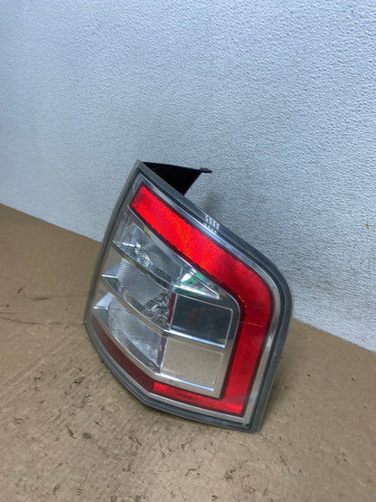 2007 to 2010 Ford Edge Tail light Right Passenger Rh Side AG1282 LK1