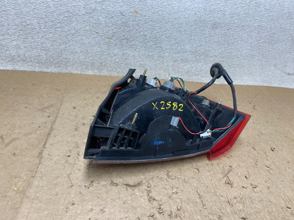 2004 2005 2006 Mitsubishi Galant Sedan Left Driver Lh Tail Light OEM X2582 DW7