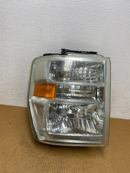 2008-2014 Ford Econoline E150 E250 E350 Right Passenger Headlight AE0589 DW0